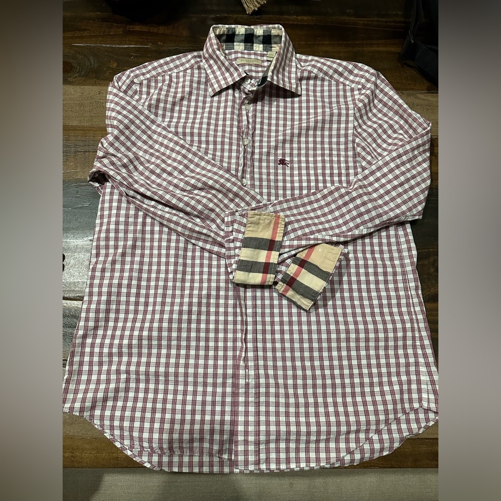 Men’s Burberry size large